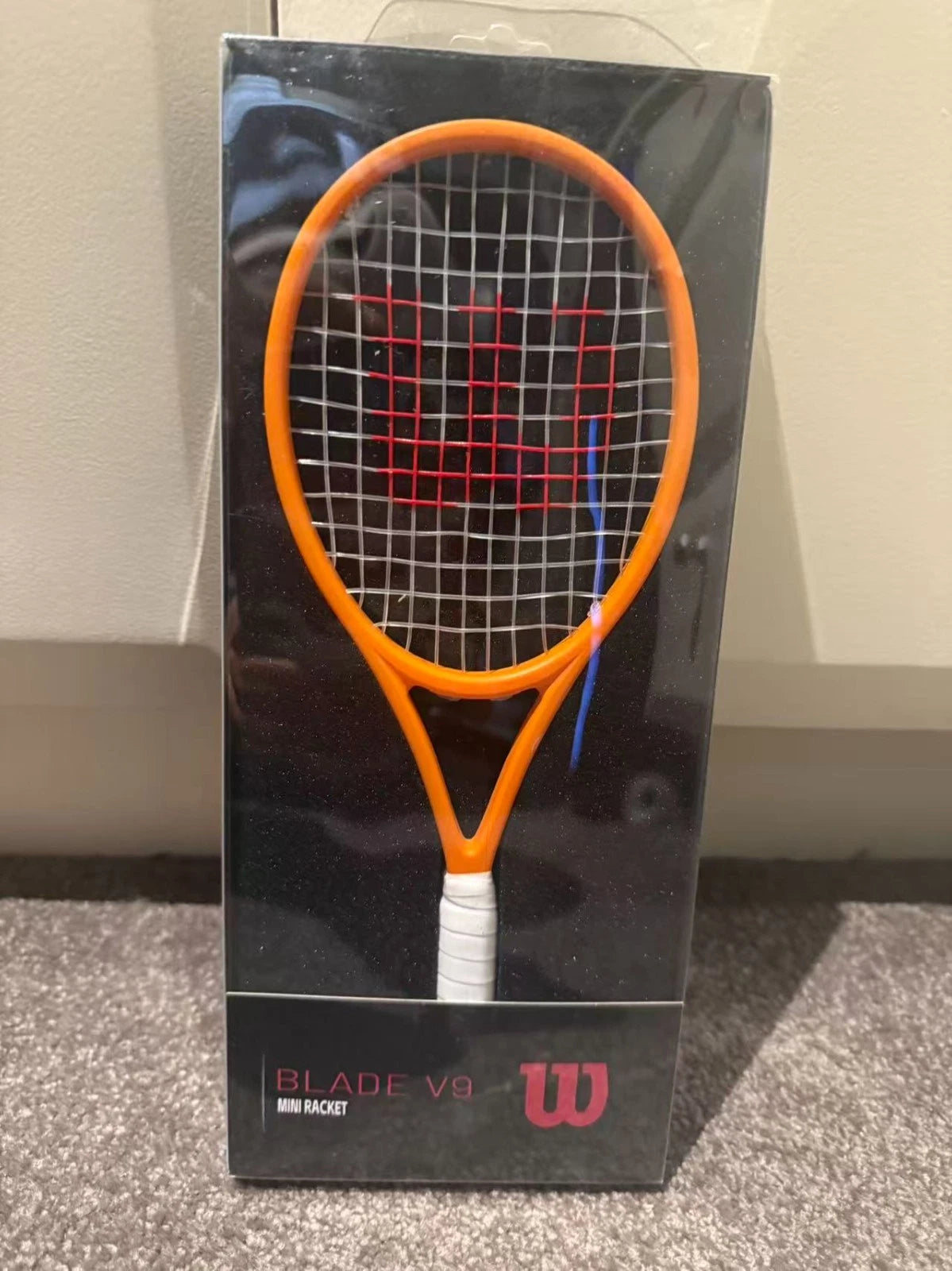 Wilson Mini Racket Blade V9 98