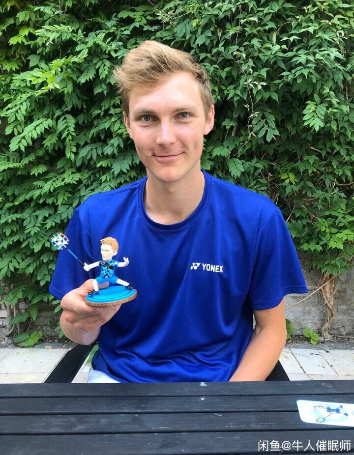 Yonex Viktor axelsen Cool Mini figure