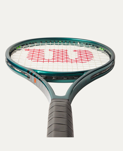 Wilson Blade Pro 98 (16x19) V9 Tennis Racket G2 Frame